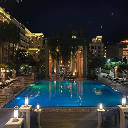 Argisht Luxury 4 Pools Appartement
