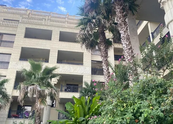 Argisht Luxury 4 Pools * ゴールデンサンド